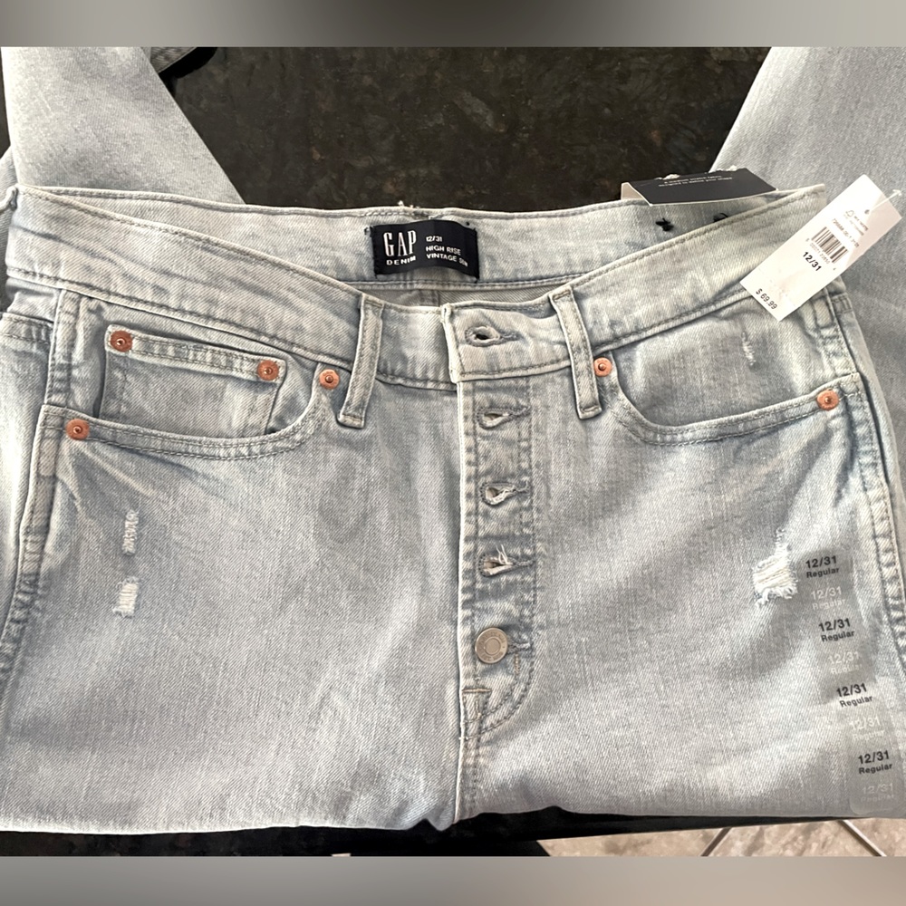High rise Vintage Slim (12) NWT
